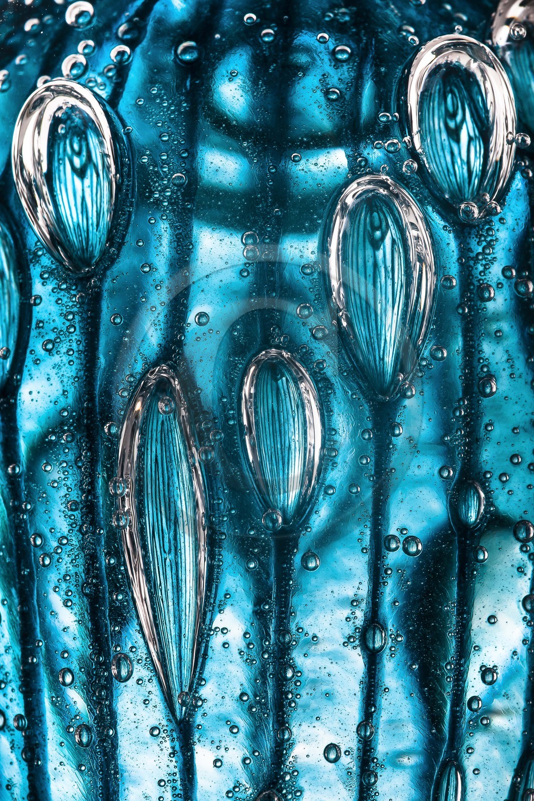 Les ballons de Tim _ Inside Glass