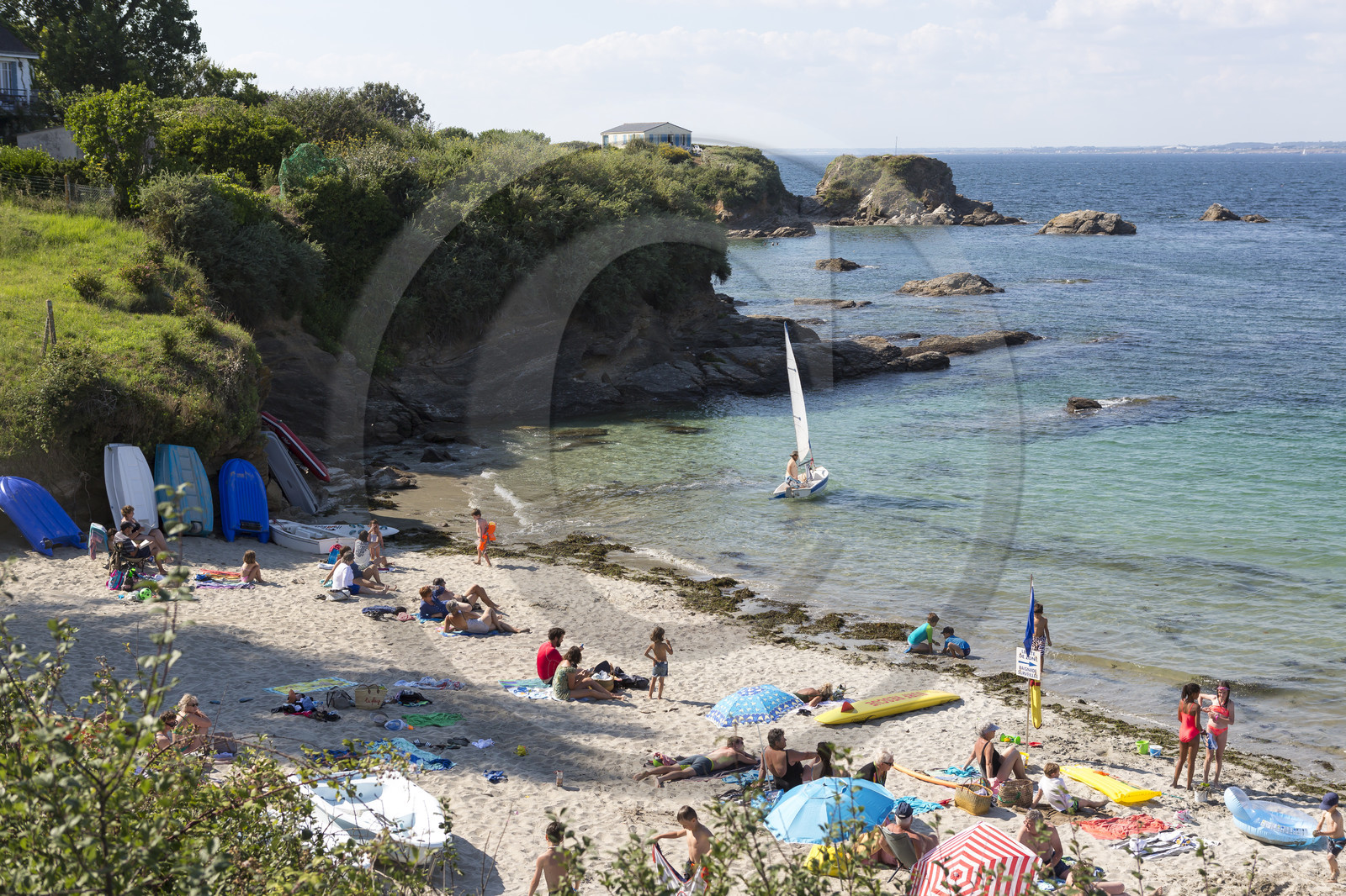 Plage de port-Mélite