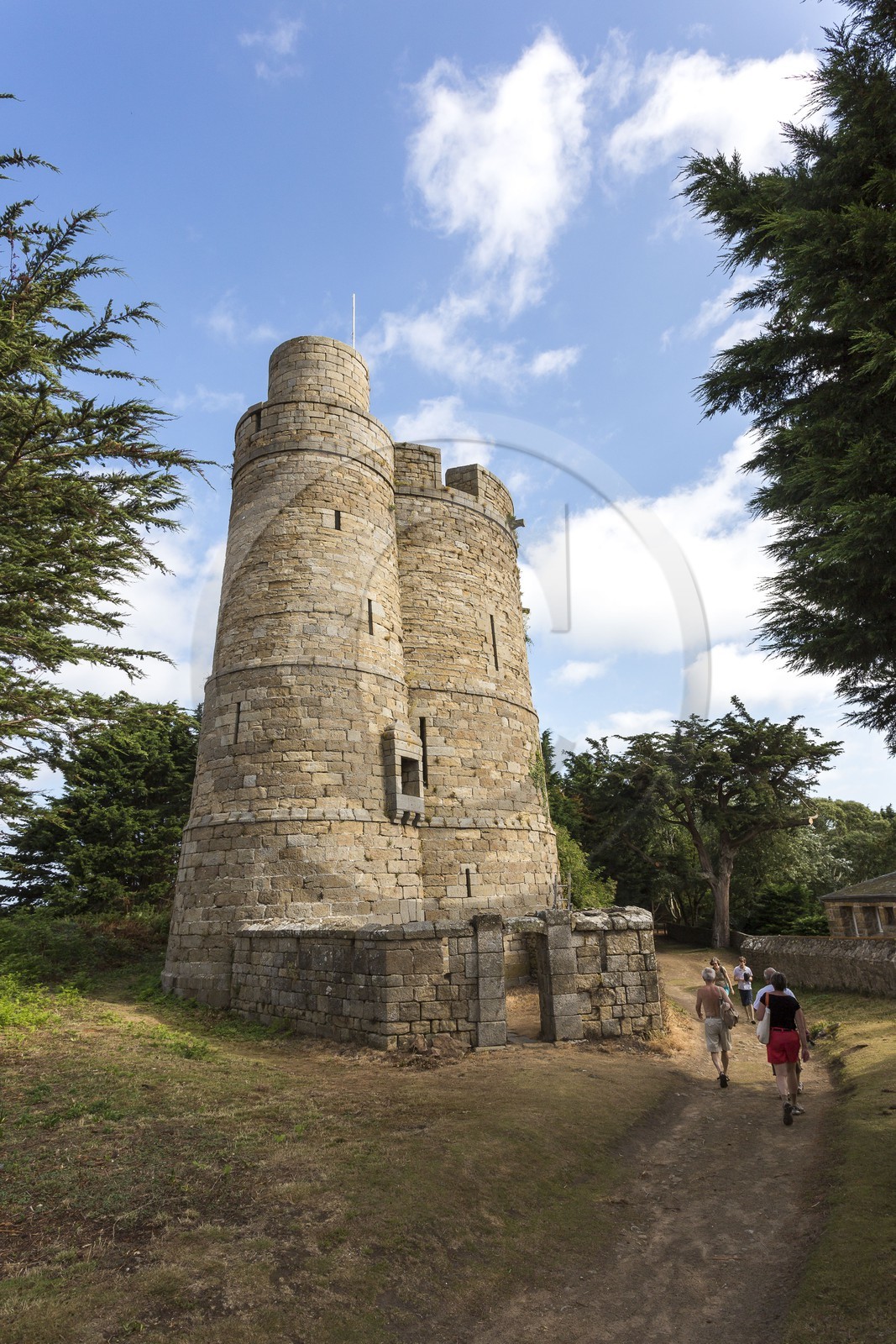 La tour des Ebihens _ St Jacut de la mer